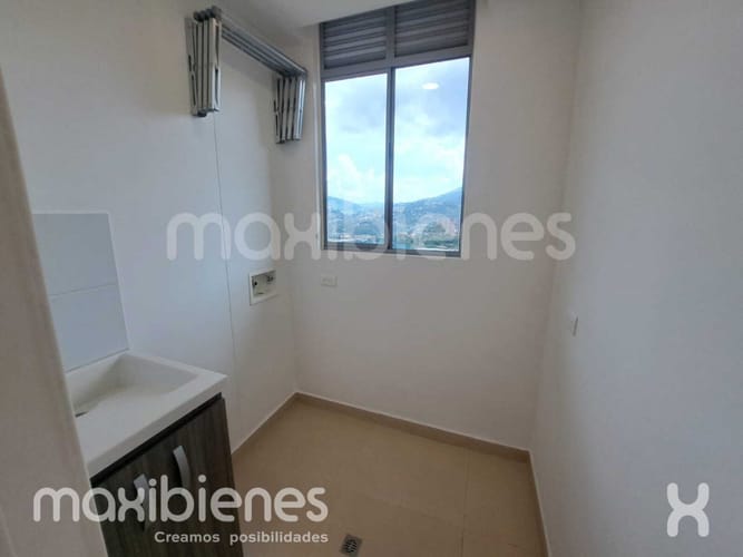 Apartamento de 3 alcobas en arriendo en Suramérica, Itagüí, 78 m² · foto 14 de 14