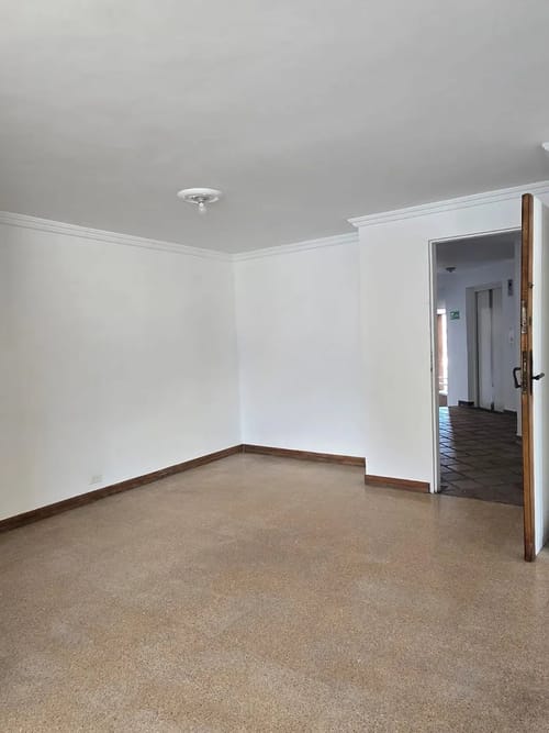 Apartamento de 3 alcobas en venta en Florida Nueva, Medellín, 101 m² · foto 6 de 10