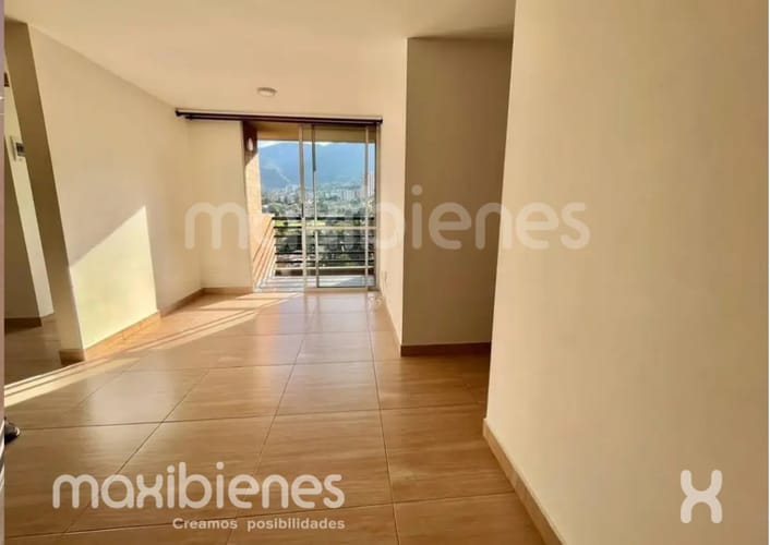 Apartamento de 3 alcobas en arriendo en Suramérica, Itagüí, 62 m² · foto 8 de 9