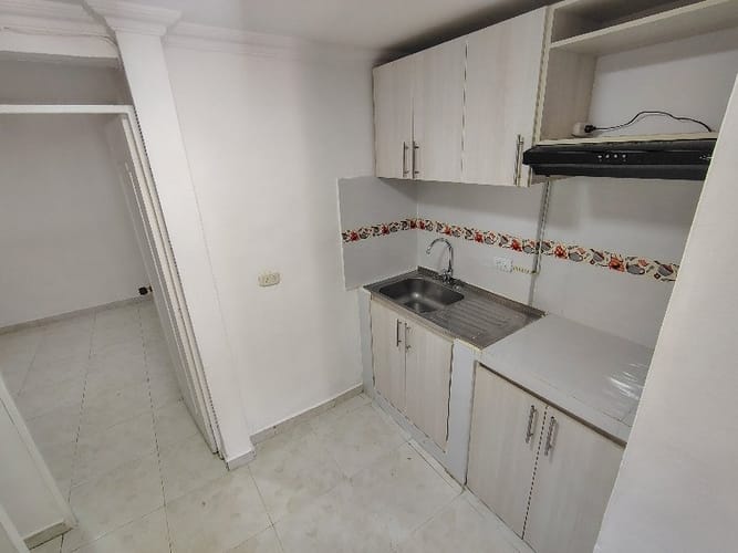 Apartaestudio en arriendo en Florencia, Medellín, 40 m² · foto 3 de 6