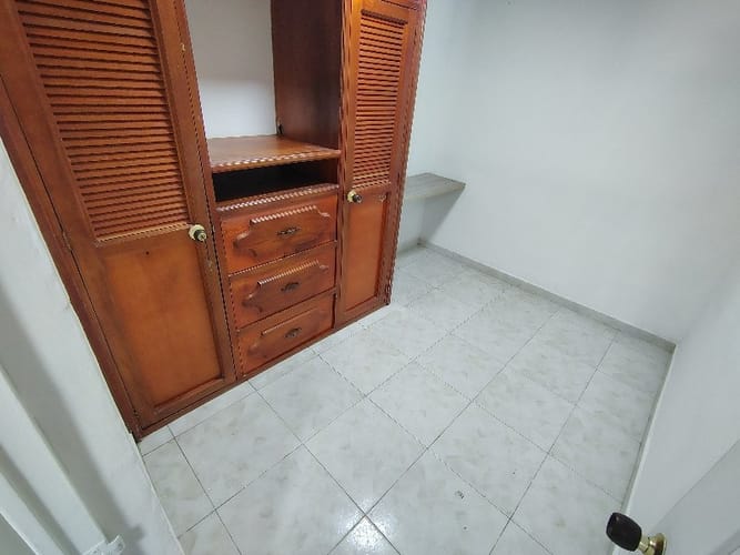 Apartaestudio en arriendo en Florencia, Medellín, 40 m² · foto 4 de 6