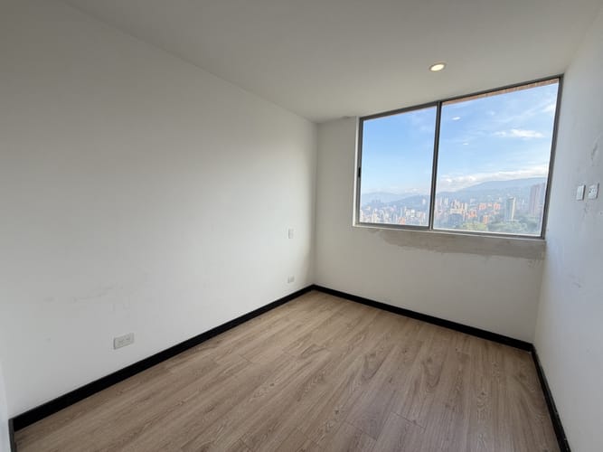 Apartamento de 3 alcobas en arriendo en Los Balsos, Medellín, 125 m² · foto 15 de 22