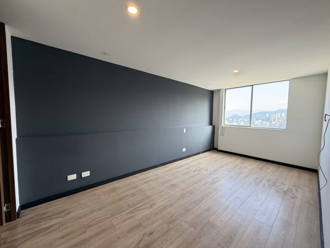 Apartamento de 3 alcobas en arriendo en Los Balsos, Medellín, 125 m² · foto 18 de 22
