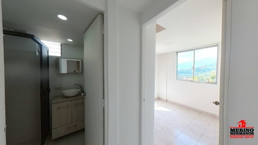 Apartamento de 3 alcobas en venta en Colasania, Medellín, 65 m² · foto 5 de 17