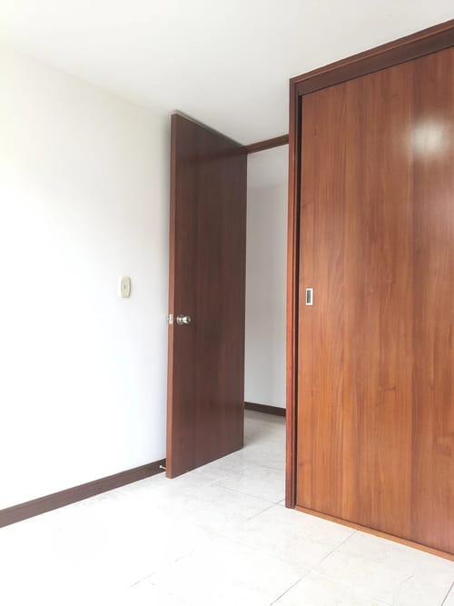 Apartamento de 3 alcobas en arriendo en Loma De Los Bernal, Medellín, 68 m² · foto 9 de 10