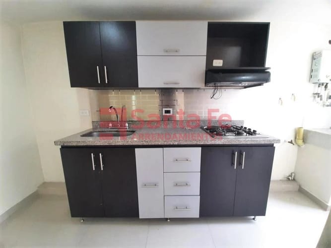 Apartamento de 2 alcobas en arriendo en Belvedere, Bello, 65 m² · foto 5 de 10