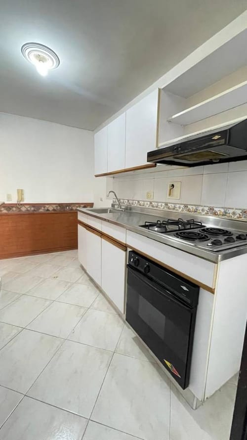 Apartamento de 2 alcobas en arriendo en Belén Fatima, Medellín, 70 m² · foto 9 de 24