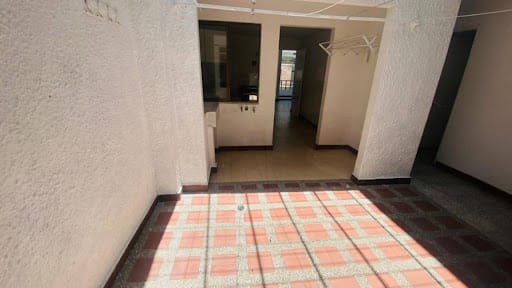 Casa de 3 alcobas en arriendo en Las Margaritas, Itagüí, 65 m² · foto 18 de 20