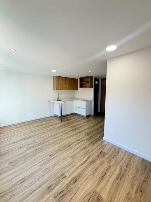 Apartamento de 1 alcoba en arriendo en Chicó Reservado, Bogotá, 25 m² · foto 2 de 5