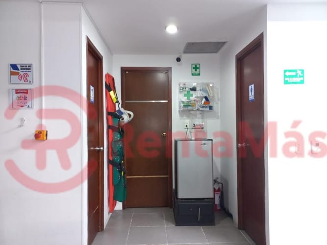 Oficina en venta en Centro, Cúcuta, 300 m² · foto 14 de 16