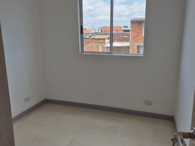 Apartamento de 3 alcobas en venta en Sachamate, Jamundí, 60 m² · foto 7 de 9
