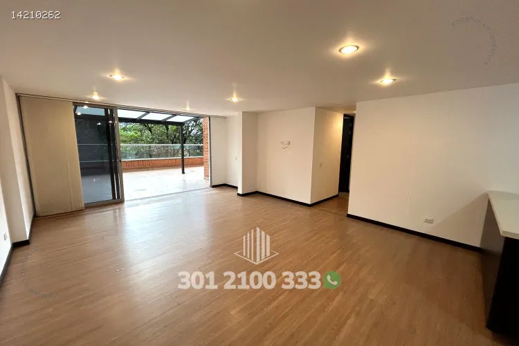 Apartamento de 3 alcobas en arriendo en Las Brujas, Envigado, 140 m² · foto 2 de 24