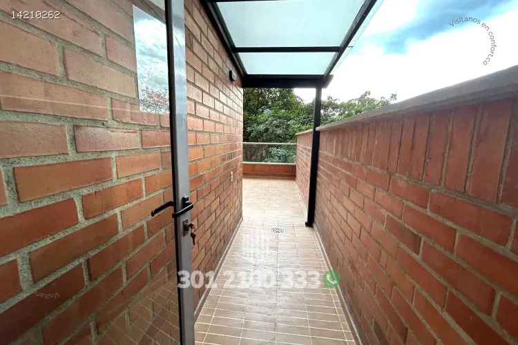 Apartamento de 3 alcobas en arriendo en Las Brujas, Envigado, 140 m² · foto 21 de 24
