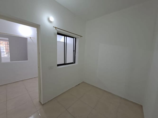 Apartamento de 2 alcobas en arriendo en Aranjuez, Medellín, 40 m² · foto 3 de 8