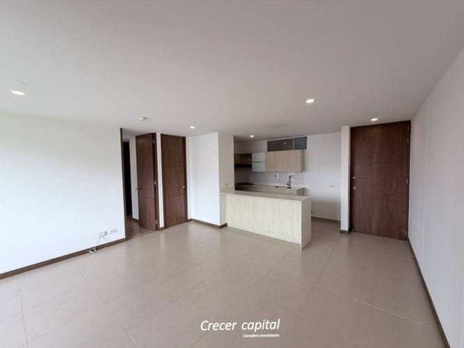 Apartamento de 1 alcoba en arriendo en Alejandría, Medellín, 66 m² · foto 4 de 23
