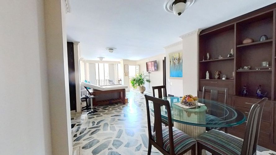 Apartamento de 3 alcobas en venta en Versalles, Cali, 115 m² · foto 5 de 20