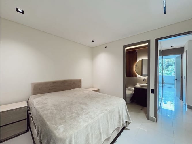 Apartamento de 2 alcobas en venta en Ciudad Jardin, Cali, 118 m² · foto 6 de 12