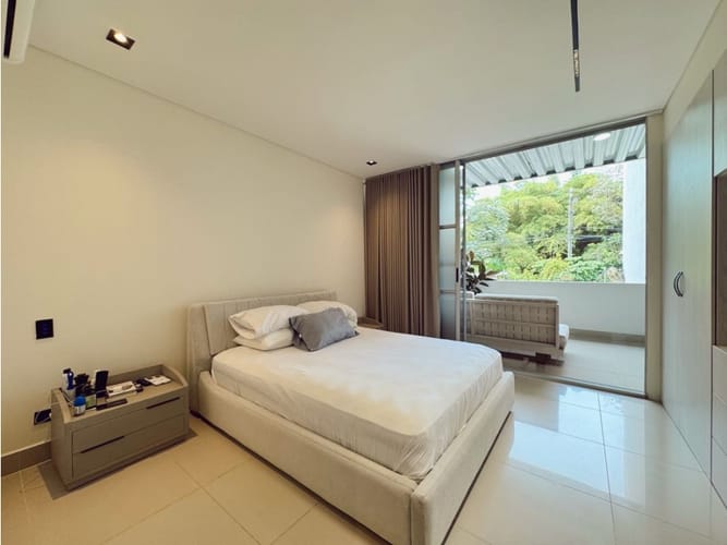 Apartamento de 2 alcobas en venta en Ciudad Jardin, Cali, 118 m² · foto 10 de 12