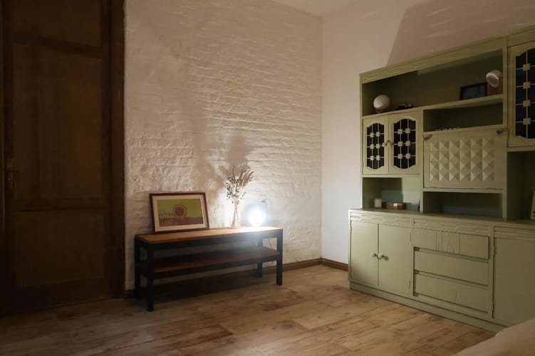 Venta de apartamento de 2 Dormitorios Con Renta, en Tres Cruces