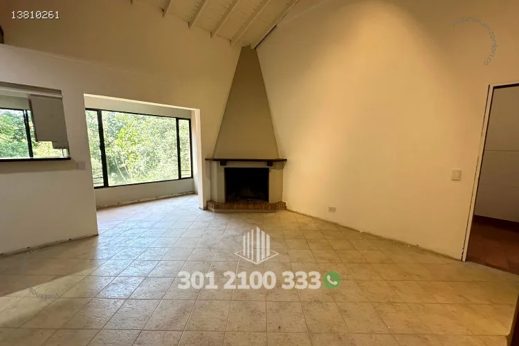 Apartamento de 3 alcobas en arriendo en Las Lomas No.1, Medellín, 100 m² · foto 2 de 24