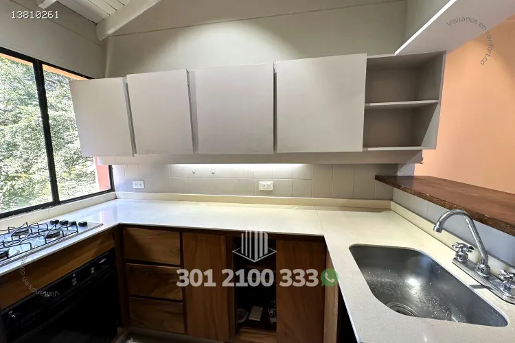Apartamento de 3 alcobas en arriendo en Las Lomas No.1, Medellín, 100 m² · foto 7 de 24