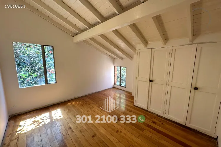Apartamento de 3 alcobas en arriendo en Las Lomas No.1, Medellín, 100 m² · foto 23 de 24