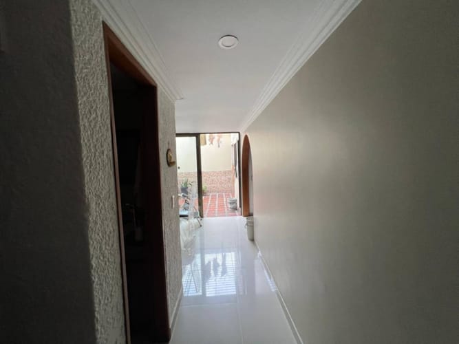 Casa de 4 alcobas en arriendo en Cristo Rey, Medellín, 200 m² · foto 5 de 14