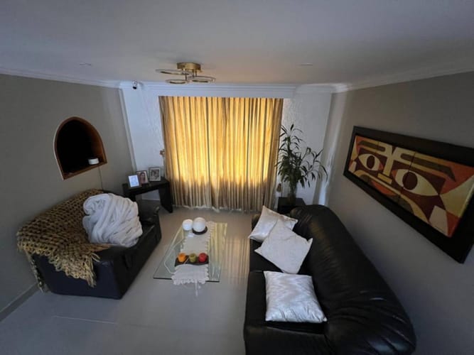 Casa de 4 alcobas en arriendo en Cristo Rey, Medellín, 200 m² · foto 6 de 14