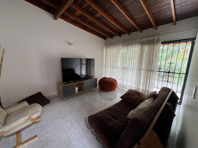 Casa de 4 alcobas en arriendo en Cristo Rey, Medellín, 200 m² · foto 7 de 14