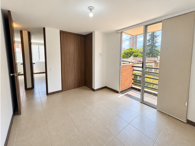 Apartamento de 3 alcobas en arriendo en Ditaires, Itagüí, 62 m² · foto 4 de 14