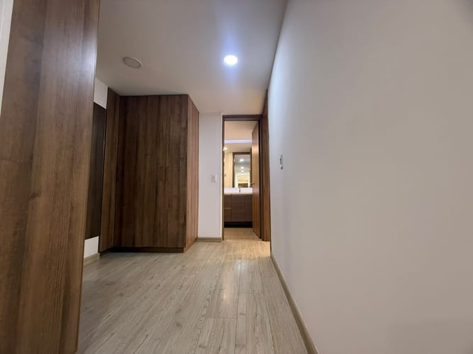 Apartamento de 3 alcobas en arriendo en Santa Barbara, Bogotá, 175 m² · foto 11 de 19