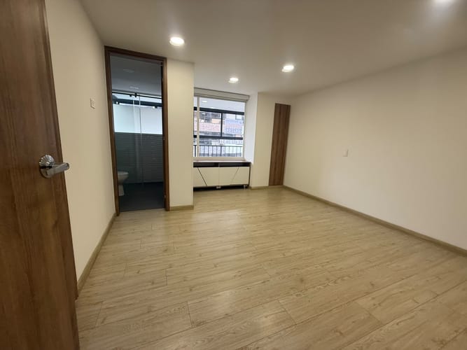 Apartamento de 3 alcobas en arriendo en Santa Barbara, Bogotá, 175 m² · foto 10 de 19