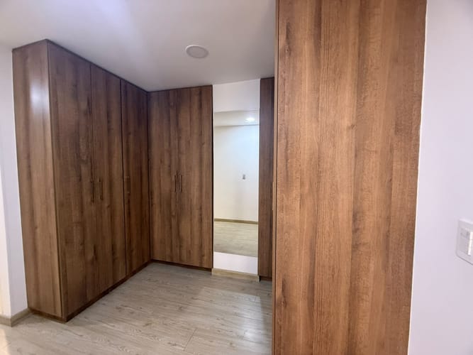 Apartamento de 3 alcobas en arriendo en Santa Barbara, Bogotá, 175 m² · foto 12 de 19