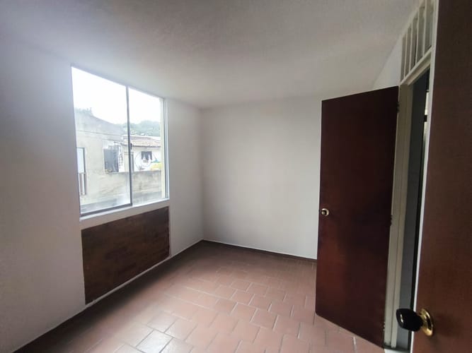 Apartamento de 3 alcobas en arriendo en Villas De Veracruz, Cali, 252 m² · foto 13 de 24