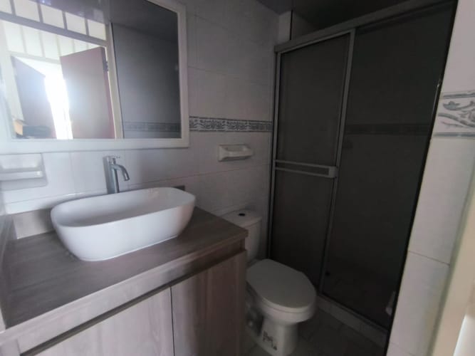 Apartamento de 3 alcobas en arriendo en Villas De Veracruz, Cali, 252 m² · foto 8 de 24