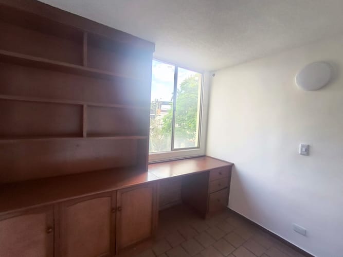 Apartamento de 3 alcobas en arriendo en Villas De Veracruz, Cali, 252 m² · foto 11 de 24