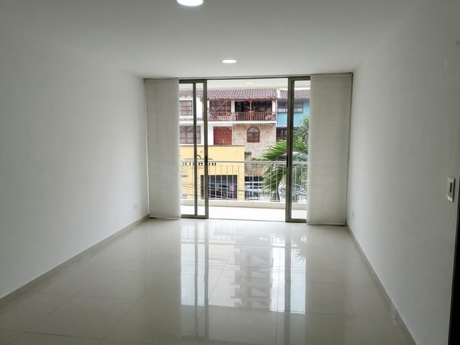 Apartamento de 3 alcobas en arriendo en Cabecera Del Llano, Bucaramanga, 126 m² · foto 2 de 14