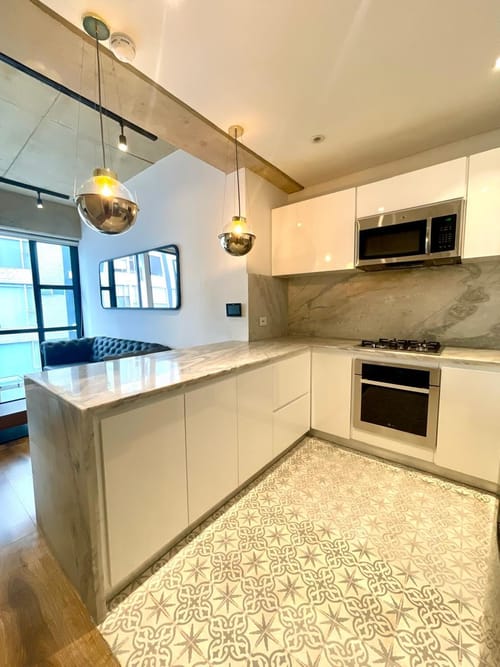 Apartamento de 1 alcoba en arriendo en El Virrey, Bogotá, 51 m² · foto 4 de 10