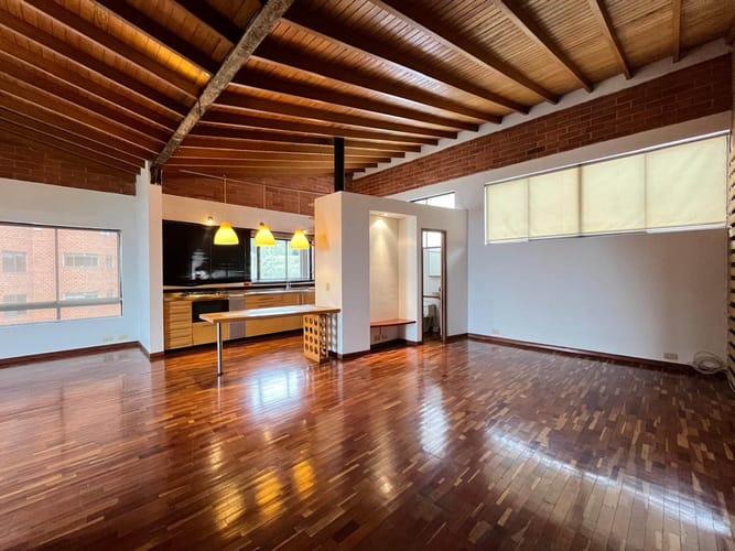 Apartamento de 1 alcoba en arriendo en El Poblado, Medellín, 87 m² · foto 3 de 19