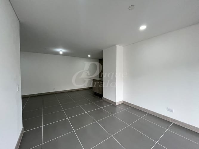 Apartamento de 3 alcobas en arriendo en La Abadia, Envigado, 95 m² · foto 6 de 18