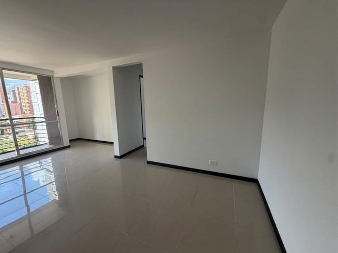 Apartamento de 2 alcobas en arriendo en Las Lomitas, Sabaneta, 55 m² · foto 5 de 20