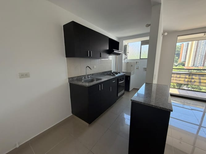Apartamento de 2 alcobas en arriendo en Las Lomitas, Sabaneta, 55 m² · foto 11 de 20