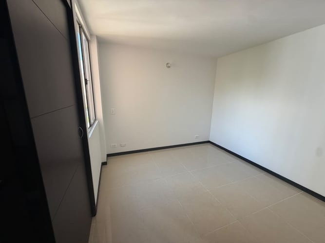 Apartamento de 2 alcobas en arriendo en Las Lomitas, Sabaneta, 55 m² · foto 15 de 20