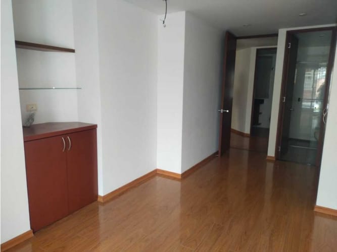Apartamento de 3 alcobas en venta en Acacias Usaquen, Bogotá, 103 m² · foto 3 de 18