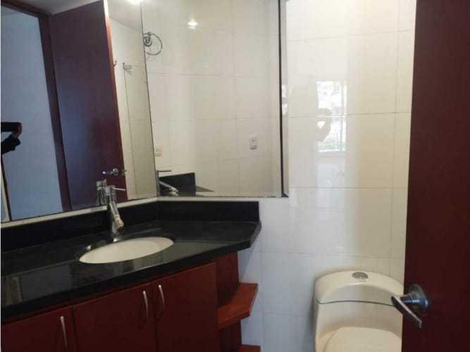 Apartamento de 3 alcobas en venta en Acacias Usaquen, Bogotá, 103 m² · foto 10 de 18