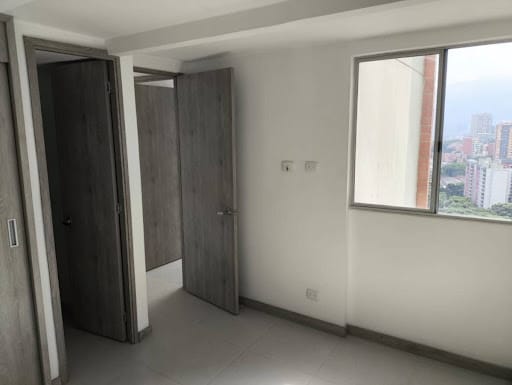 Apartamento de 2 alcobas en arriendo en Restrepo Naranjo, Sabaneta, 60 m² · foto 10 de 24