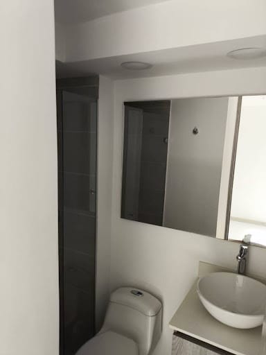 Apartamento de 2 alcobas en arriendo en Restrepo Naranjo, Sabaneta, 60 m² · foto 12 de 24