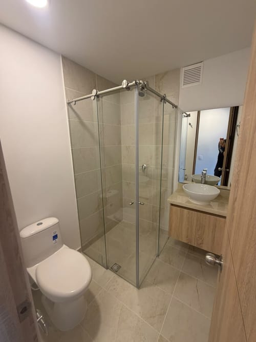 Apartamento de 2 alcobas en arriendo en Autopista Norte, Bogotá, 42 m² · foto 11 de 16