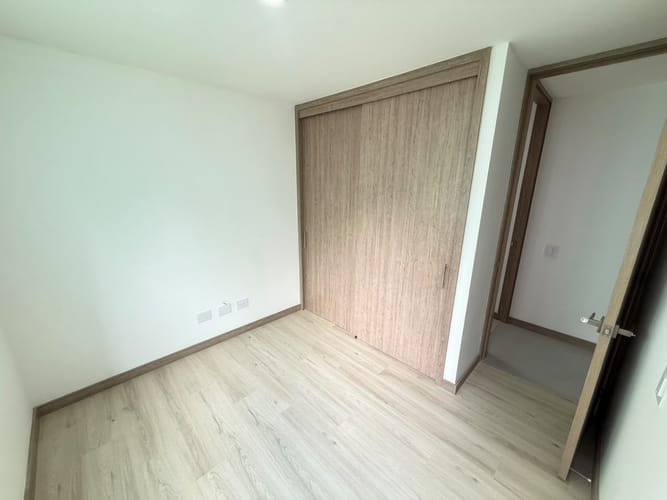 Apartamento de 3 alcobas en arriendo en Prados De Sabaneta, Sabaneta, 80 m² · foto 9 de 16
