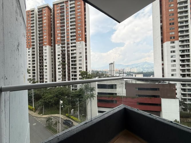 Apartamento de 3 alcobas en arriendo en Prados De Sabaneta, Sabaneta, 80 m² · foto 16 de 16